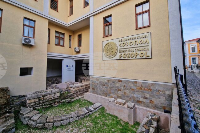 Общинските съветници в Созопол ще гласуват възстановяването на мемориалната плоча в село Росен