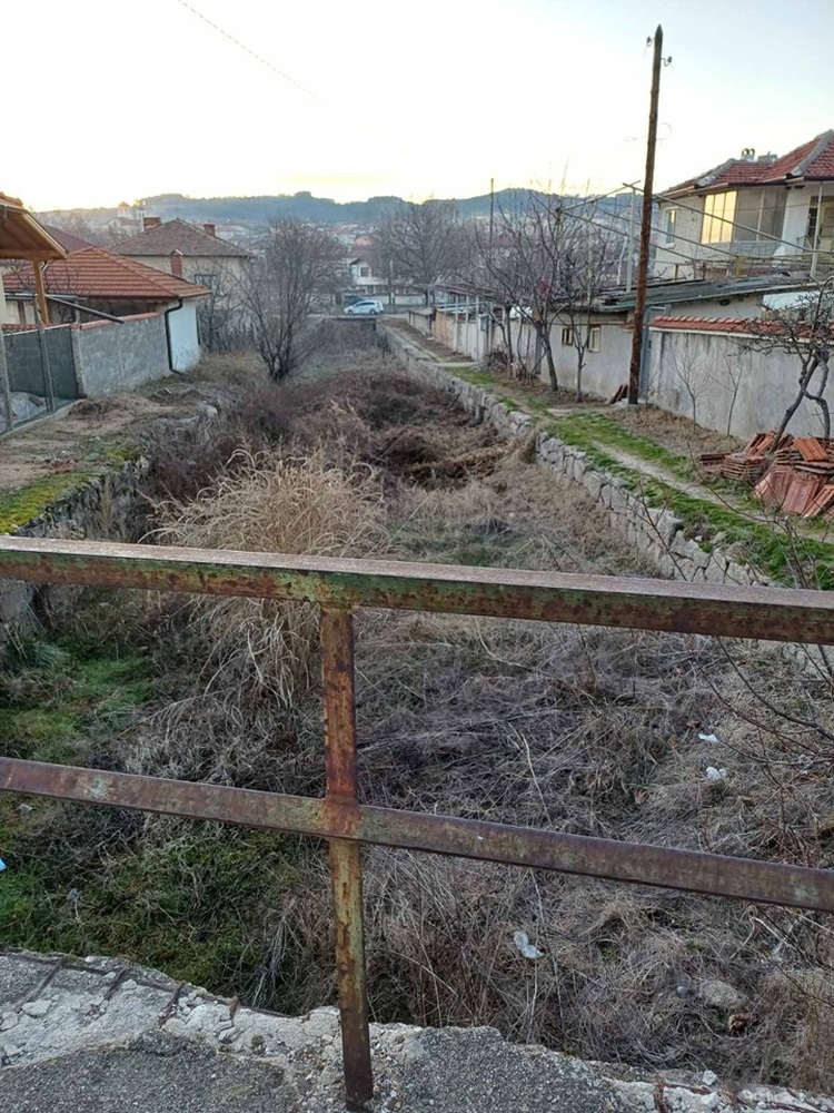 Предстои почистване на речното корито в Стрелча