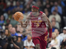 Cavaliers Mavericks Basketball
