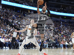 Spurs Nuggets Basketball