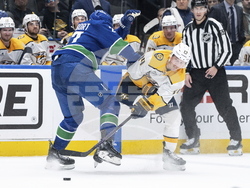 Predators Canucks Hockey