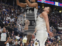 Spurs Nuggets Basketball