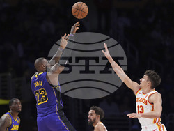 Hawks Lakers Basketball