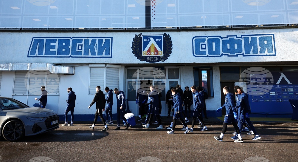 Футбол - ПФК „Левски“ - първа тренировка