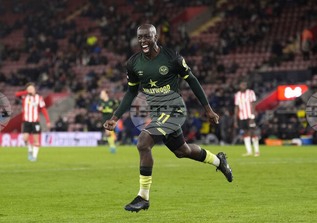 Брентфорд отхвърли офертата на Нотингам за нападателя Йоан Виса