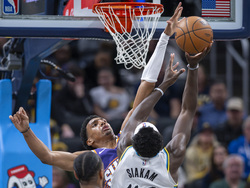 Suns Pacers Basketball