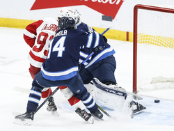 Red Wings Jets Hockey