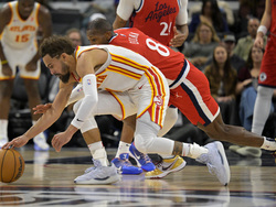Hawks Clippers Basketball
