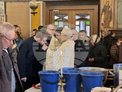 Хасково - храм "Св. св. Архангели Михаил и Гавраил" - неделна литургия