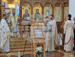 Русе - храм „Всех Святих“ - света литургия