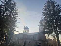 църква "Успение Богородично"