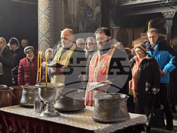 Добрич - църква "Света Троица" - Неделна литургия