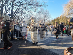 Парк „Борисова градина“ - сурвакари - маскарадни игри