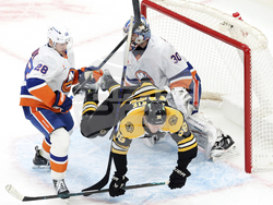 Islanders Bruins Hockey