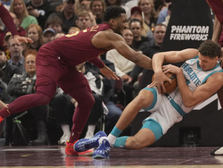 Hornets Cavaliers Basketball