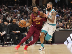 Hornets Cavaliers Basketball