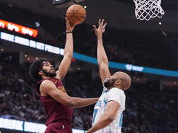 Hornets Cavaliers Basketball