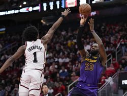 Lakers Rockets Basketball