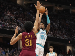 Hornets Cavaliers Basketball