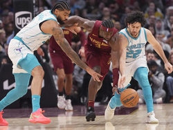 Hornets Cavaliers Basketball