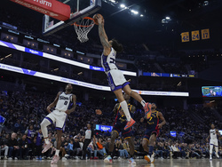 APTOPIX Kings Warriors Basketball