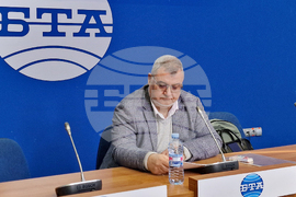 Национален пресклуб на БТА София - д-р Иван Славов пресконференция
