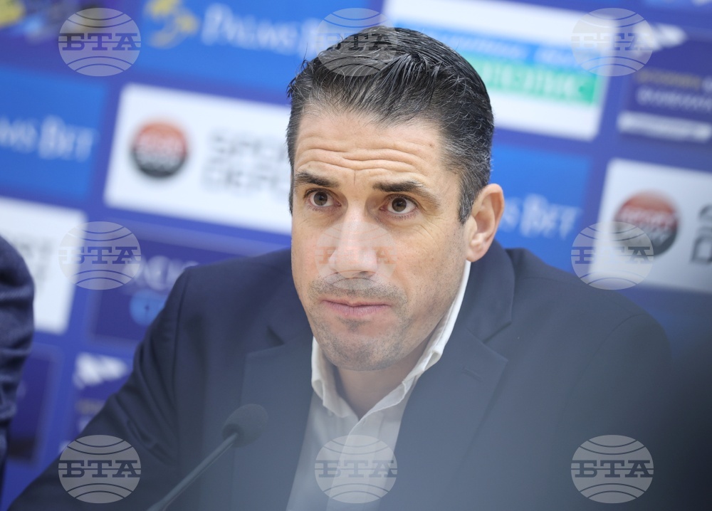 Футболистите на Левски се прибират днес от лагера си в Турция