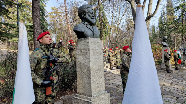 С редица събития в Старозагорско ще бъде почетен Денят на Ботев и загиналите за свободата и независимостта на България