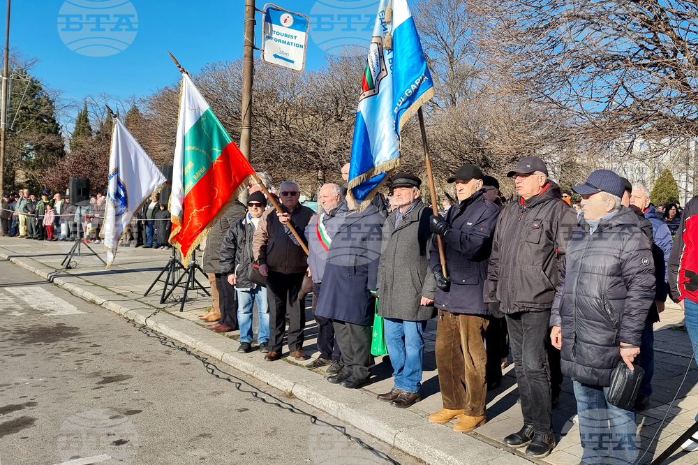 Варна - Богоявление - водосвет и освещаване на бойните знамена