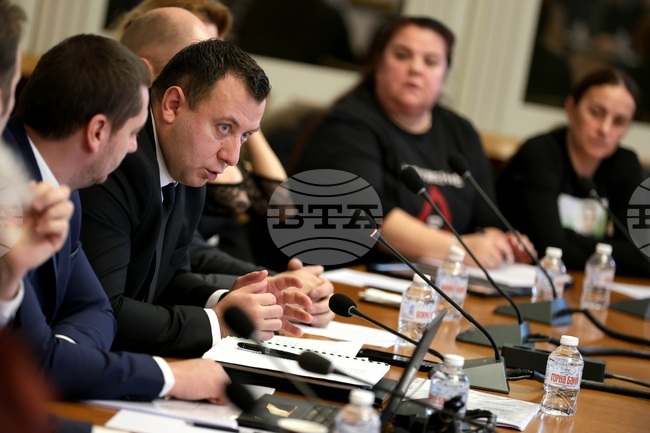 Vazrazhdane MP: New Elections May Follow Failure of GERB-UDF Cabinet Formation Talks