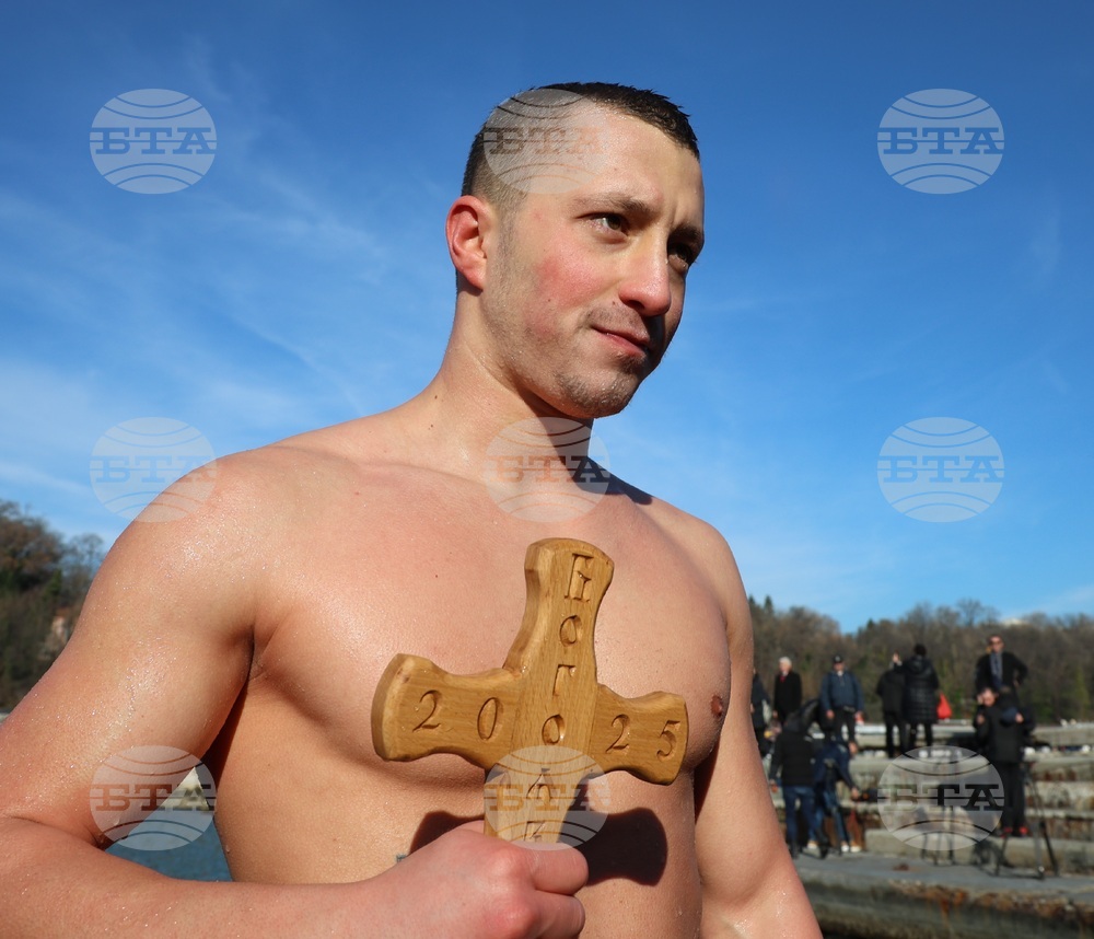 Варна - Богоявление - спасяване на кръста