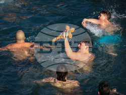 Бургас - Богоявление - спасяване на Светия кръст