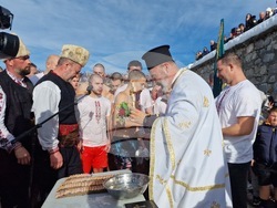 Самоков - Богоявление - кръст - ритуал