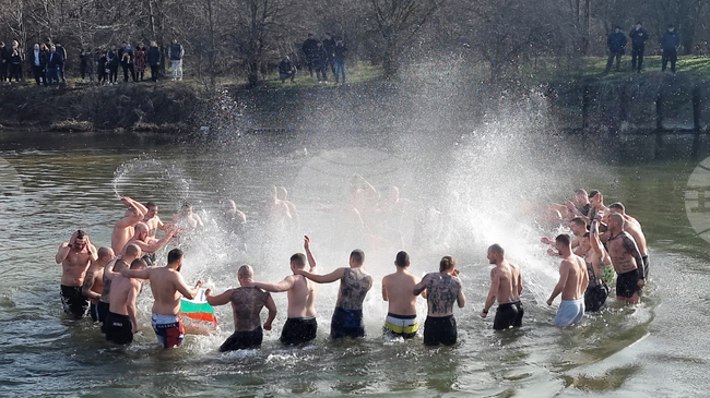 Ритуалът за „спасяване“ на кръста ще бъде изпълнен на различни места в Плевенска област