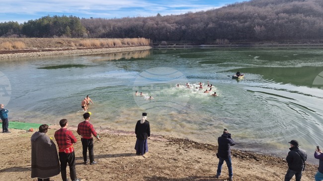 Ограничават движението в района на язовир „Пчелина“ край Разград на 6 януари заради ритуала по хвърляне на Богоявленския кръст