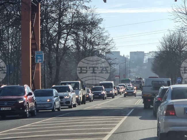 С над 10 хиляди годишно се увеличава броят на новорегистрираните автомобили в област Кърджали 