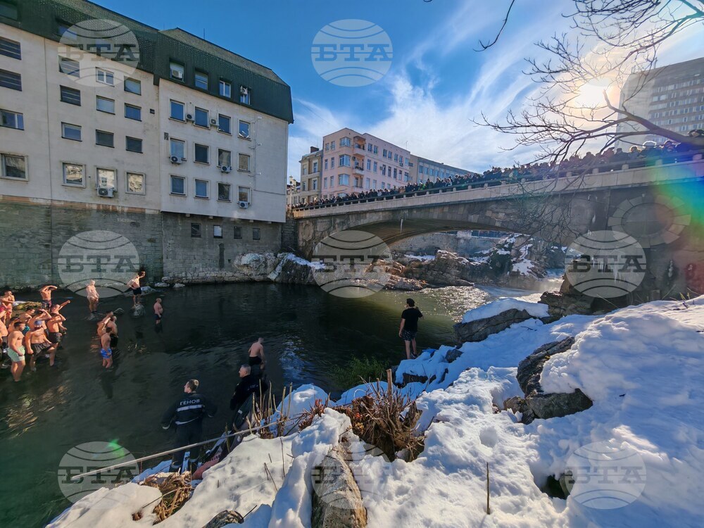 В Габрово богоявленският кръст ще бъде хвърлен във водите на река Янтра