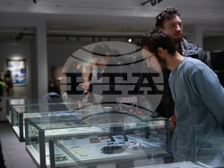 НХА - тридесет и три години катедра „Метал“ - изложба - откриване