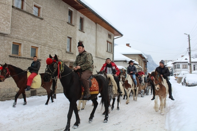 Конно шествие ще премине днес по улиците на Тетевен за Ивановден