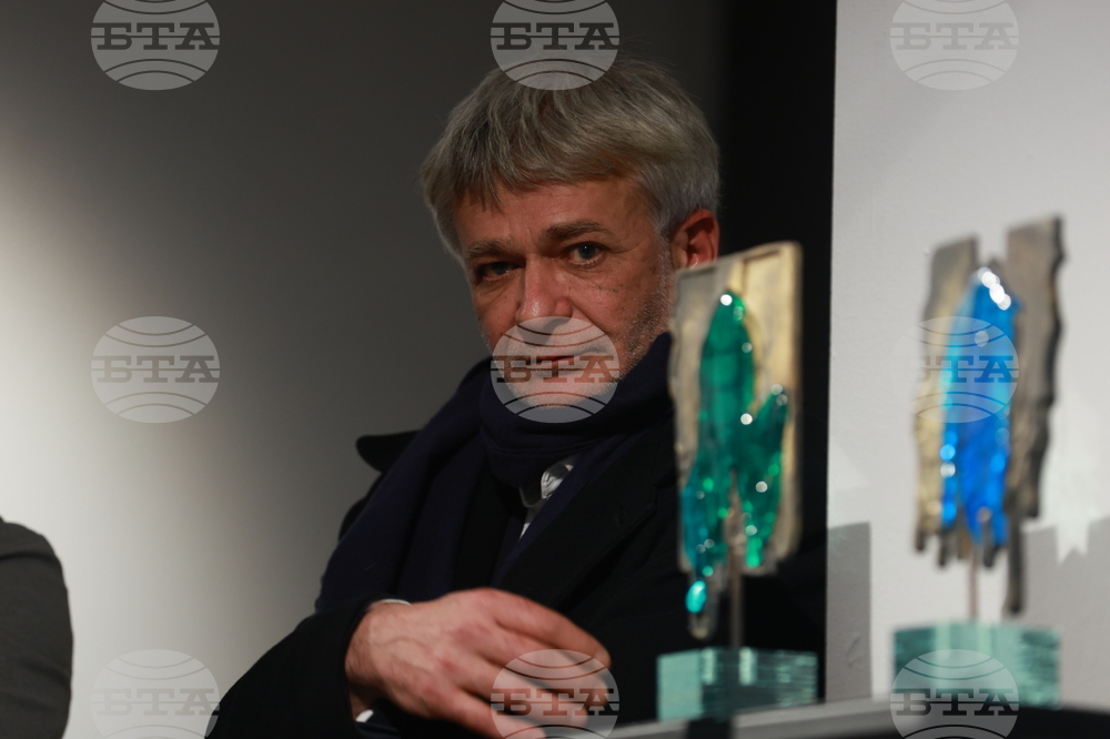 НХА - тридесет и три години катедра „Метал“ - изложба - откриване