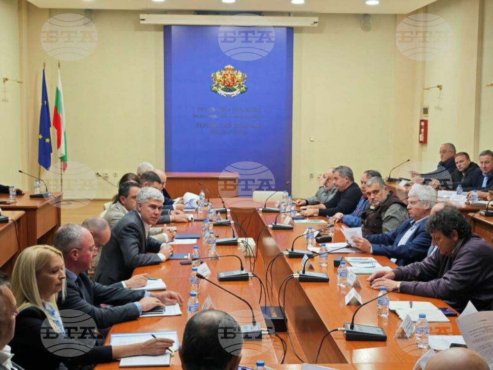 Министър Малинов: Ще осигурим плавен преход във въглищните региони
