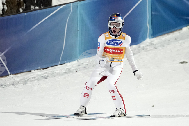 Австрия спечели отборното състезание от Световната купа по ски скок в Закопане