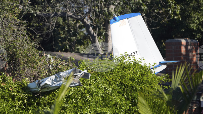 Малък самолет е катастрофирал в Северна Сърбия, съобщава се за един загинал и един ранен