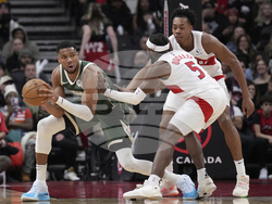 Bucks Raptors Basketball