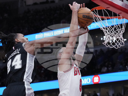 Spurs Bulls Basketball
