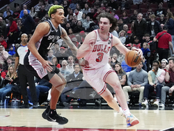 Spurs Bulls Basketball