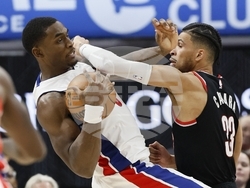 Trail Blazers Pistons Basketball