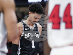 Spurs Bulls Basketball