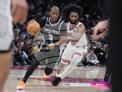 Spurs Bulls Basketball