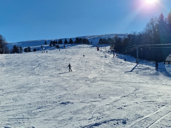 Шестото издание на инициативата „Научи се да караш ски“ в Троян започва на 13 януари